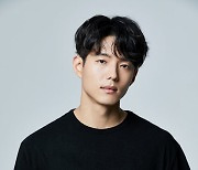[공식] 하준, 주말극 '효심이네 각자도생' 남자 주인공…유이와 로맨스