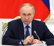 푸틴 "다음달 7∼8일 준비 되면 벨라루스에 전술핵배치 시작"