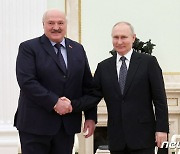 푸틴 "전술핵무기, 다음달 벨라루스에 배치 시작"