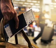 “항공편 지연도 보험사가 챙긴다”…손보업계, 해외여행보험 보장 확장