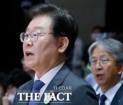 이재명 "尹정부 6·10 민주항쟁 기념식 보이콧 옹졸"