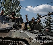 우크라·러, 자포리자 `운명의 결전`…"크림반도 길목 확보하라"