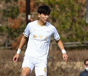 "U20 (김)지수 형이 롤모델...뛰어넘겠다"는 유민준, AFC U17 아시안컵 나간다