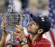 Tennis Djokovic's Grand Slam Titles