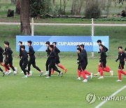 훈련에 매진하는 U-20 대표팀