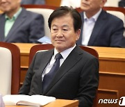 국회 찾은 정동영 전 통일부 장관