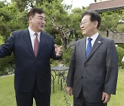 중국 외교부 “싱하이밍 대사 각계 접촉 목적은 중·한관계 발전”…대통령실 비판 반박