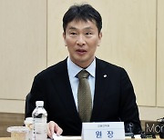 [머니S포토] 이복현 "금융 시스템, 화재로부터 안전 보호에 기여할 것 기대"