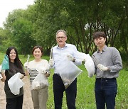 콘티넨탈 코리아, 지속 가능한 환경 조성 위한 임직원 참여 플로깅 캠페인 성료