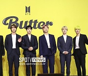 '10주년' 방탄소년단 "행복·사랑 알게해줘 감사…방탄노년단까지 가보자"