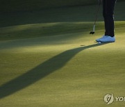 넷플릭스, '유명인 골프대회'로 스포츠 생중계 도전