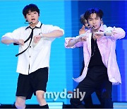 [MD포토] 나인투식스 '힘이 넘치는 무대'