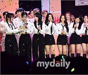 [MD포토] 프로미스나인 '컴백 음방 1위'