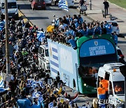 우루과이 U20 축구 대표 선수들 '금의환향'