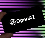 챗GPT 확산하는 데 오픈AI가 해킹된다면...