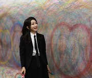 광주찾은 김건희 여사 "광주비엔날레, 세계적 미술 축제로 거듭나길"
