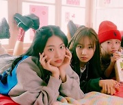 ‘빌보드 8주 연속 더블 TOP10’ 피프티 피프티, 기록의 소녀들