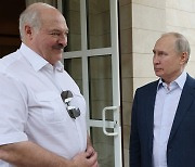 벨라루스 "러시아 핵무기, 필요시 주저 없이 사용"