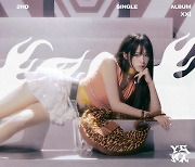 최예나, 신보 ‘HATE XX’ 첫 콘셉트 포토 공개[화보]