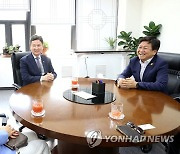 행안부 찾은 최교진 세종교육감과 조수미씨