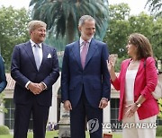 SPAIN NETHERLANDS DIPLOMACY ROYALS