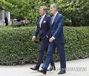 SPAIN NETHERLANDS DIPLOMACY ROYALS