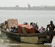 나이지리아 선박 전복 사고로 100여명 사망…"사망자 늘어날 수도"