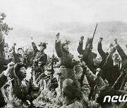 노동신문, '전승절' 앞두고 1950년대 '화선정치사업' 조명