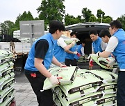 우리금융, 골프대회 수익금으로 여주시에 쌀 14톤 기증