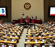 대정부질문 마지막 날…여 '민생·복지 보완' 야 '日 오염수 방류' 공세