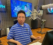 박명수 "15년전 내 결혼식때 가족 데리고 와서 식사한 형 다 기억나" (라디오쇼)