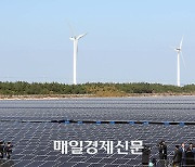 S. Korean President orders investigation into solar energy project corruption