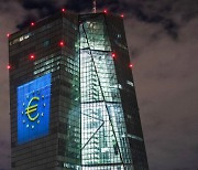 ECB, 기준금리 4%로 0.25%P 인상