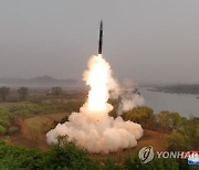 尹 화력훈련 주관한 날, 북 탄도미사일 도발 재개(종합3보)