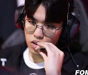 [LCK] T1 오너 "최근 경기력 좋지 않았다, 그래도 끝까지 믿고 응원해주시는 팬들에게 감사하다"