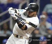 MLB 아라에스, 6월에만 세 번째 5안타 경기…4할 타율 복귀