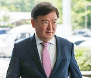 검찰, "경찰청장은 개떼 두목" 발언 민경욱 무죄 판결에 항소