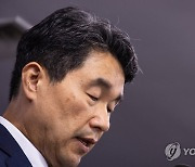 수능시험 관련 발언하는 이주호 부총리