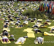 USA NEW YORK MODI YOGA UNITED NATIONS