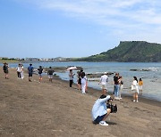 '제주 매력에 흠뻑'