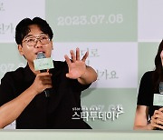 [포토] 김남희·박하선, 폴란드 로케... 밥도 따로 먹은 사연