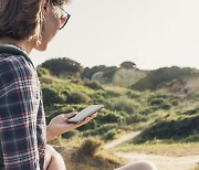 휴대폰 없는 여름휴가?…핀란드 무인도 '폰 프리 존' 관광지 선언