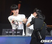 믿음의 ‘바이퍼’ 펜타 캐리…한화생명, 리브 샌박에 진땀승(종합) [LCK]