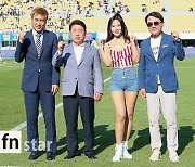 [포토] 김병지-권혁열-김진태-이서현, '강릉단오제 정기 축구전 화이팅'