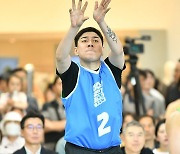 [JB포토] 이수챌린지페스타 3X3 대학일반부3-4위전 '던지면 들어가네'