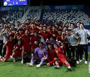 '2회 연속 월드컵행' 기뻐하는 U-17 대표팀