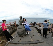 '정체정선 소강, 비 그친 제주'