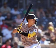 김하성 8호 홈런 ‘쾅’…시즌 절반도 안 지났는데 ‘커리어 하이’ 눈 앞…MLB에서도 ‘20-20’클럽 가입 가능성