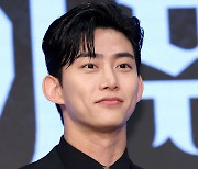 [포토S] 옥택연, '내가 뱀파이어'