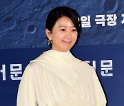 [TEN포토] 김희애 '나이는 어디로 먹었지?'